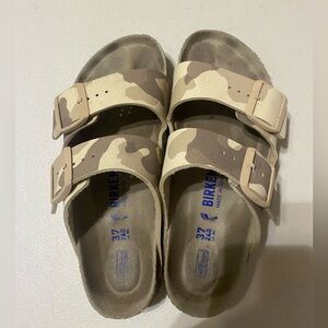 Used women’s Birkenstocks size 37
